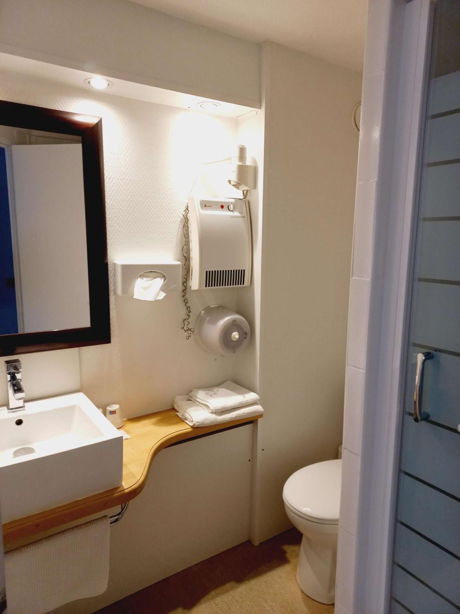 Brit Hotel Lorient Le Kerotel Zewnętrze zdjęcie